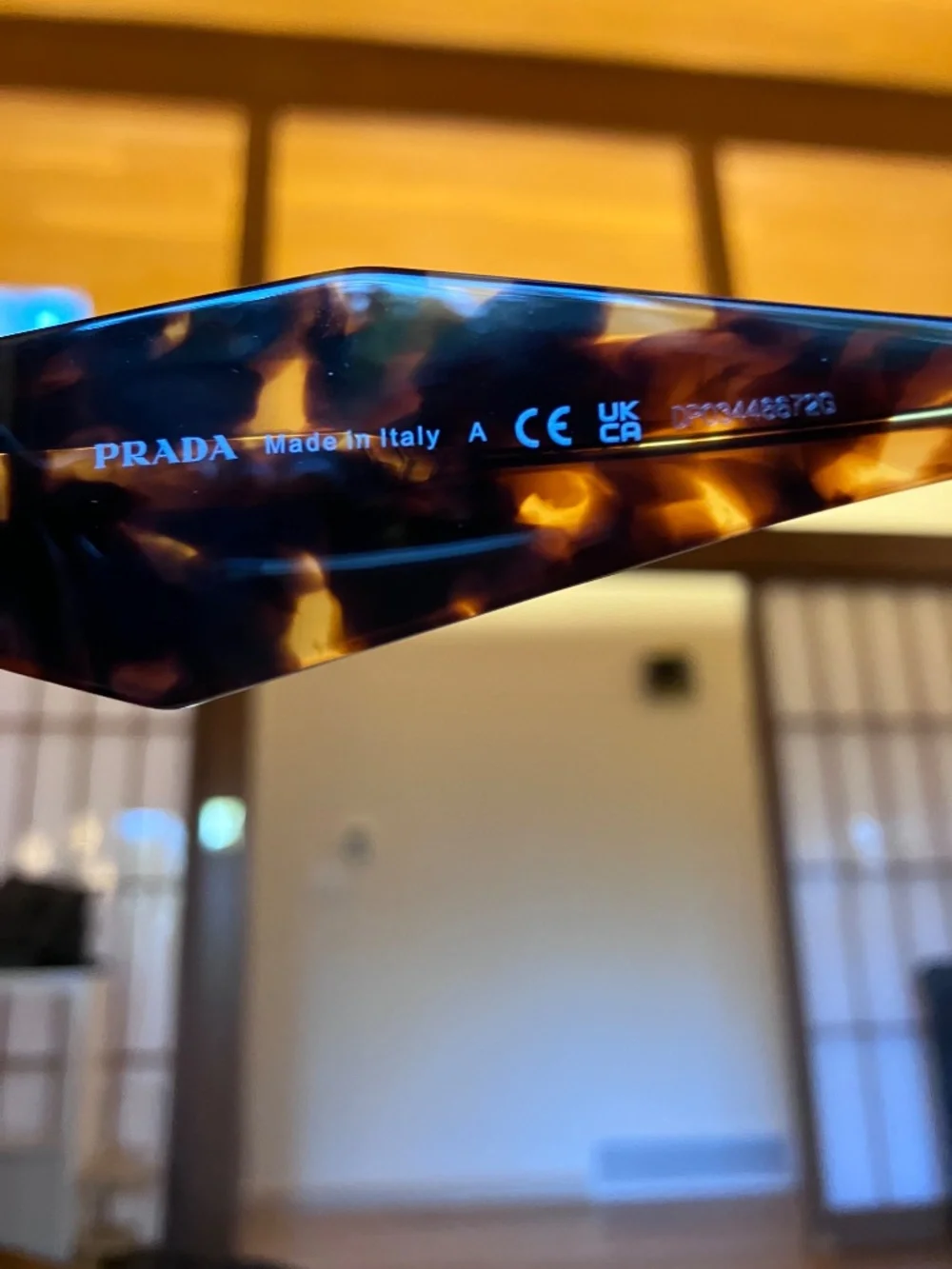 Prada sunglasses - Picture 7 of 8